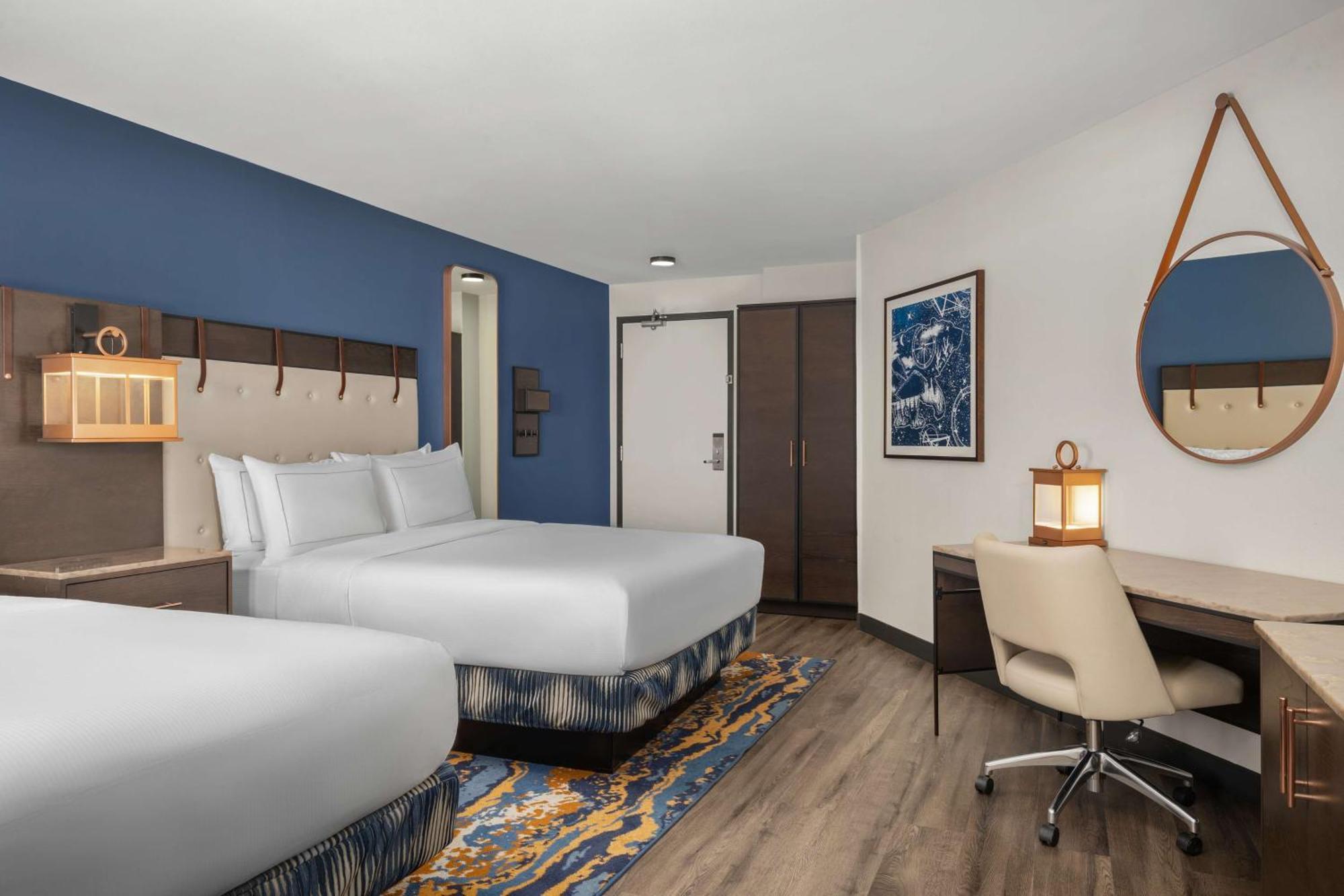 Hotel Westport Kansas City, Tapestry Collection By Hilton Экстерьер фото