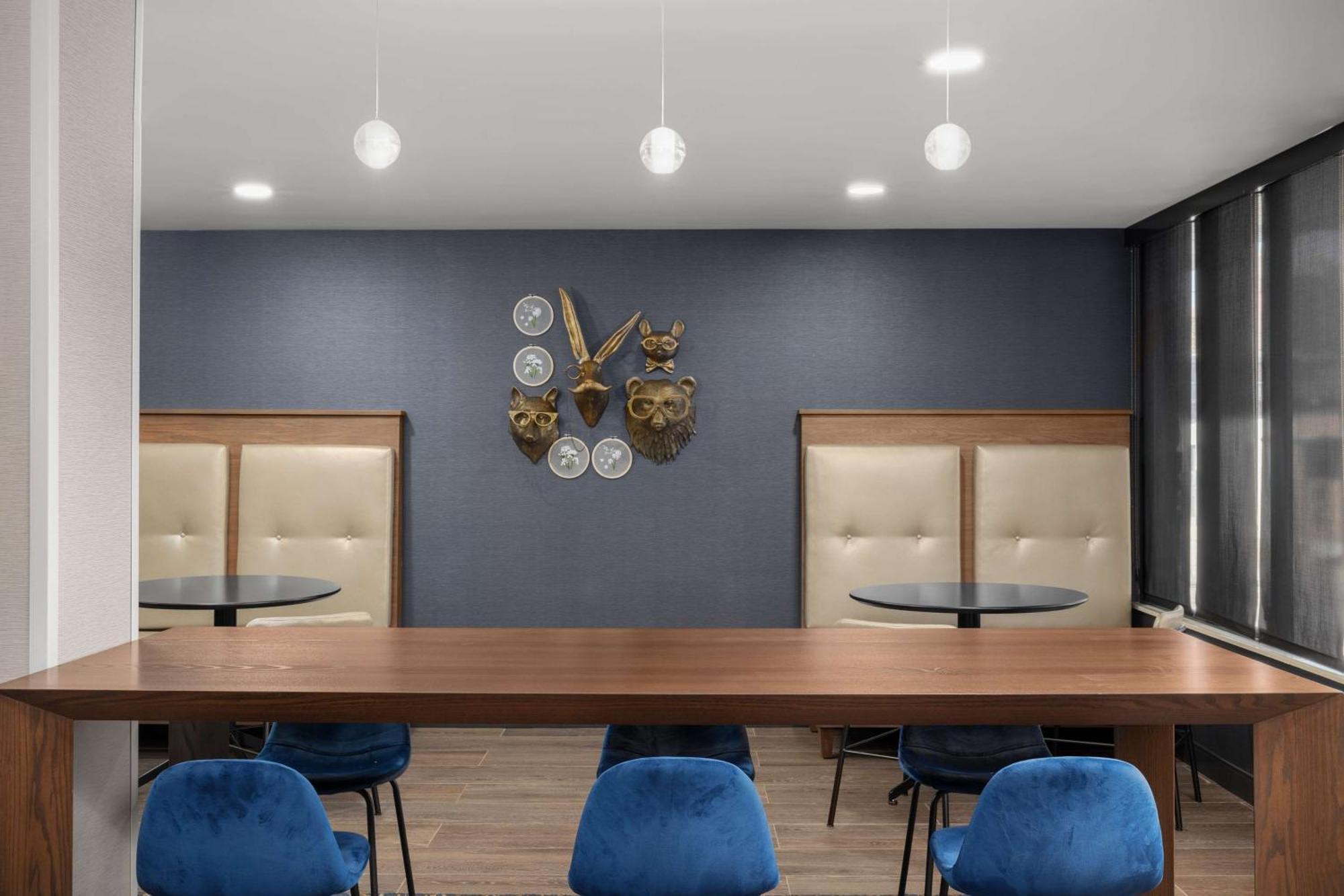 Hotel Westport Kansas City, Tapestry Collection By Hilton Экстерьер фото