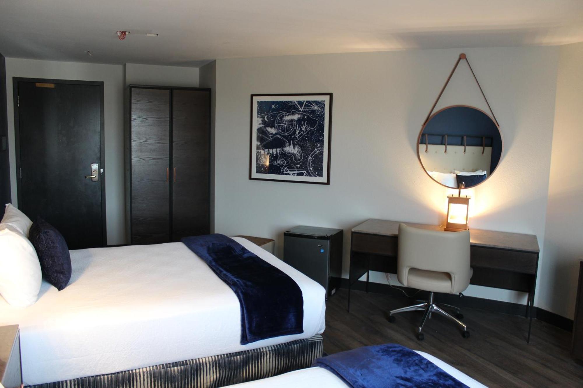 Hotel Westport Kansas City, Tapestry Collection By Hilton Экстерьер фото