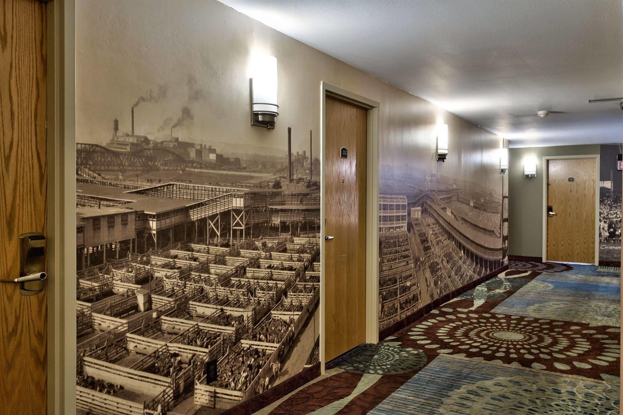 Hotel Westport Kansas City, Tapestry Collection By Hilton Экстерьер фото